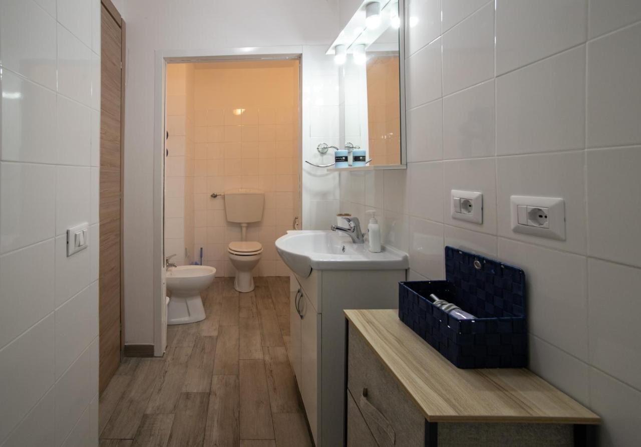 Royal Rooms Террачина Екстер'єр фото